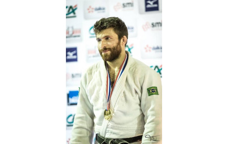 CHAMPION DE FRANCE 2 DIVISION